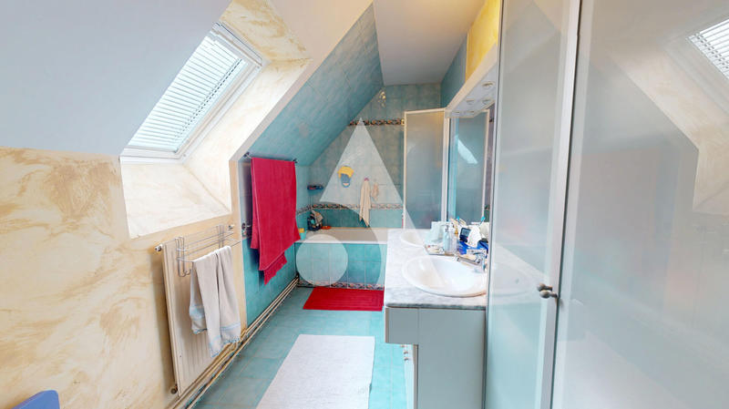 Maison - 124 m² - 6 pièces