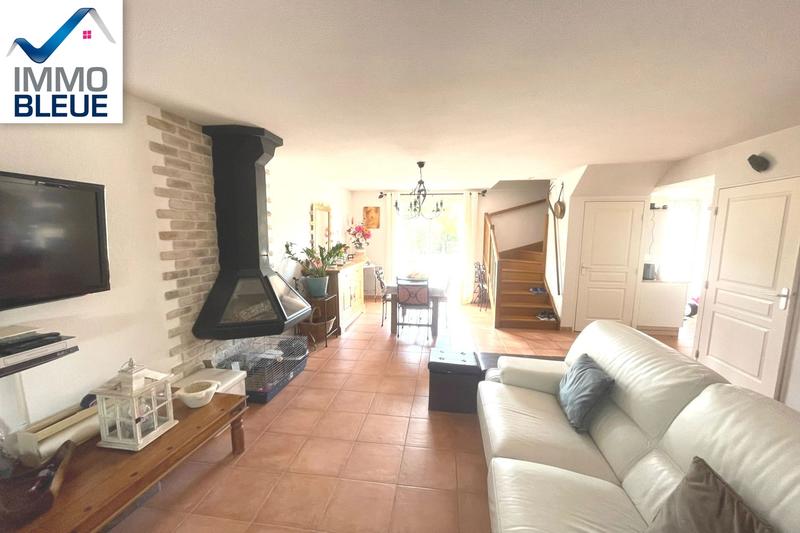 Maison - 95 m² - 5 pièces