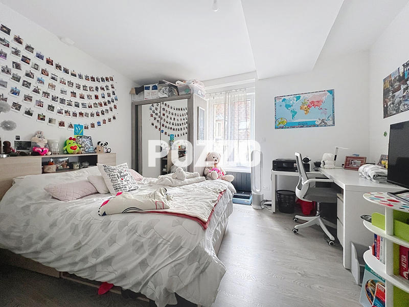 Maison - 104 m² - 5 pièces