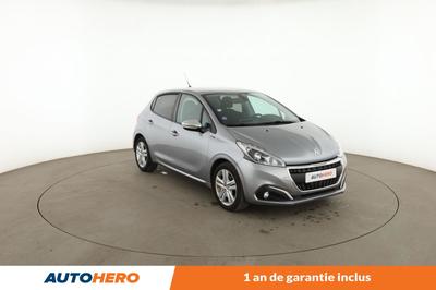 Peugeot 208 1.2 PureTech Signature 5p 82 ch