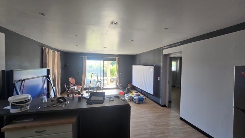 Propriété - 246 m² - 8 pièces