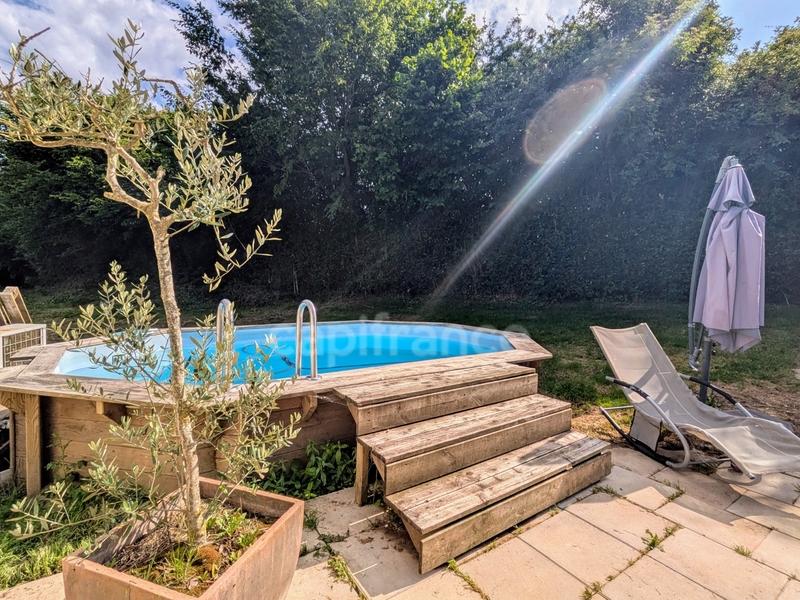 Maison - 195 m² - 6 pièces