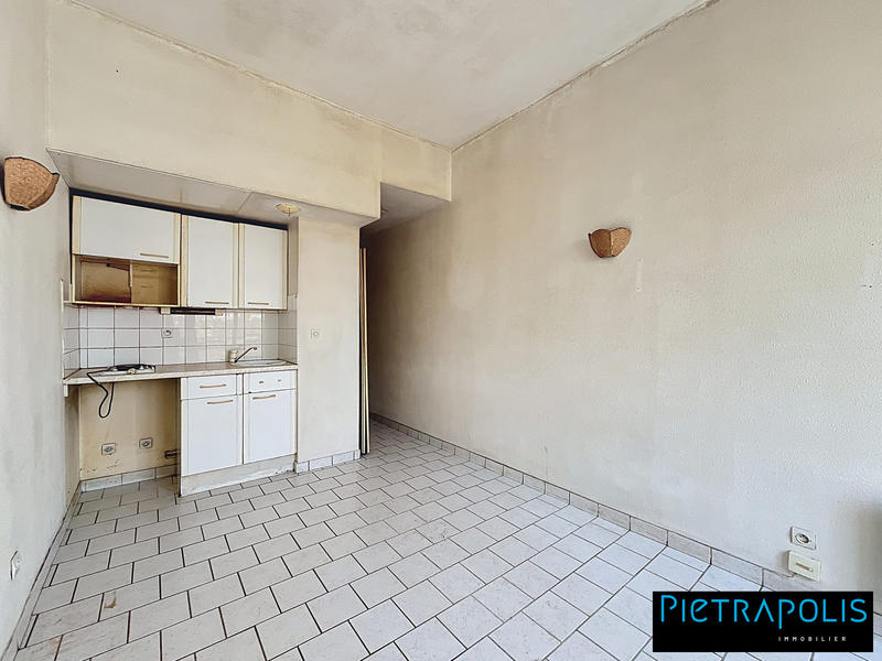 Appartement - 18 m² - 1 pièce