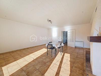 Maison de village - 71 m² - 3 pièces