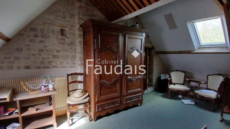 Propriété - 305 m² - 12 pièces