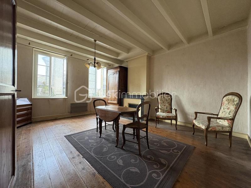 Maison - 190 m² - 6 pièces