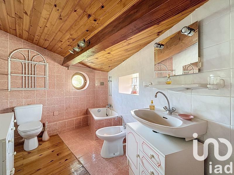 Maison - 167 m² - 6 pièces