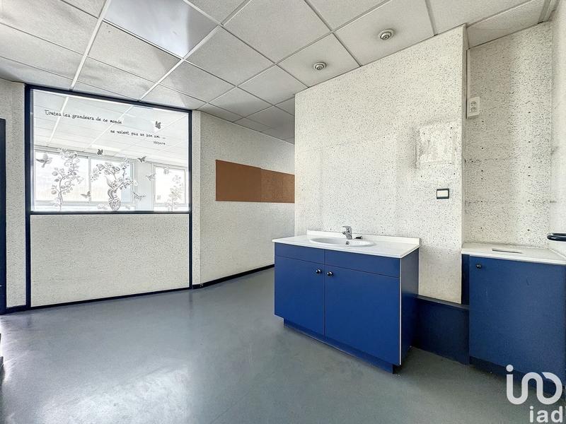 Bureau - 321 m²