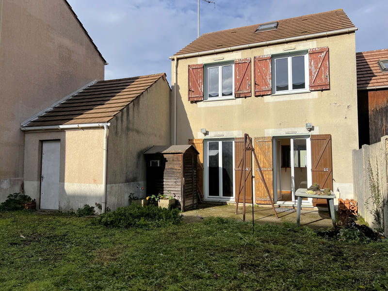 Maison - 74 m² - 5 pièces