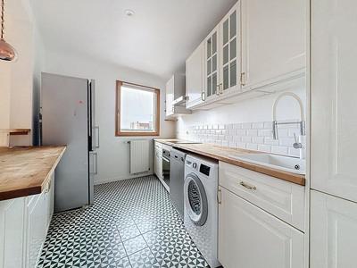 Appartement - 71 m² - 2 pièces