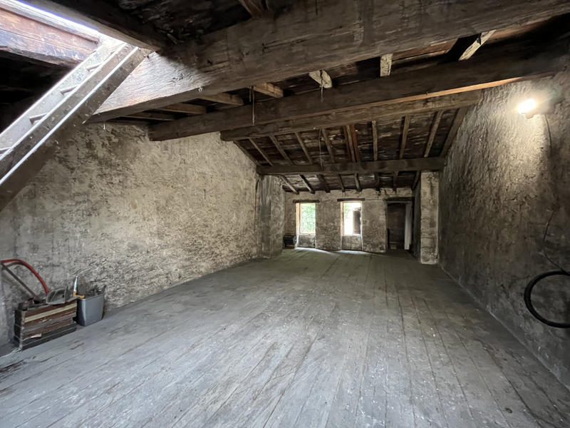 Immeuble - 250 m² - 6 pièces