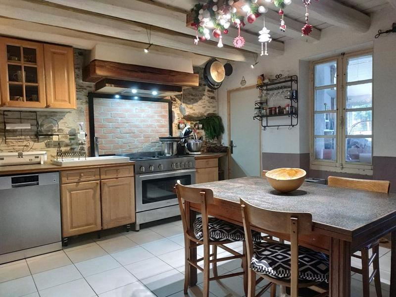 Maison - 170 m² - 7 pièces