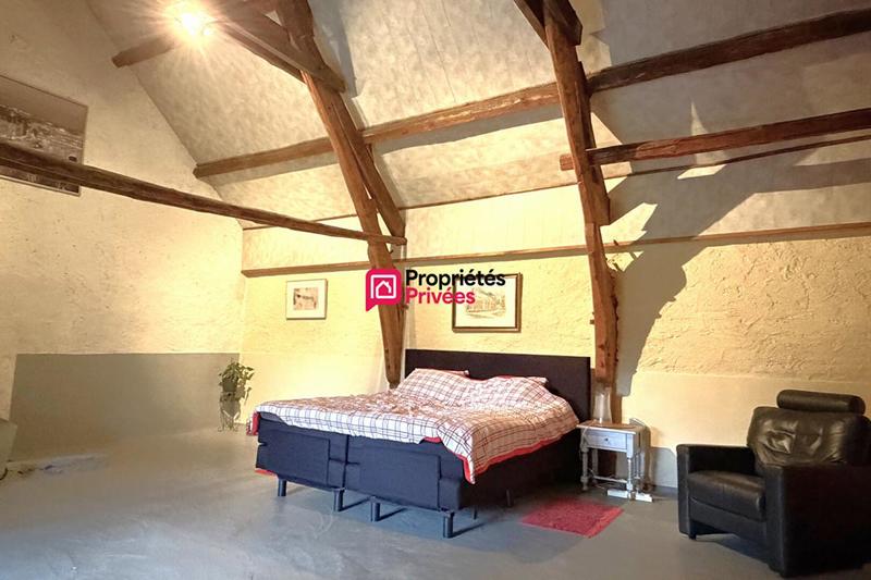 Maison - 200 m² - 6 pièces