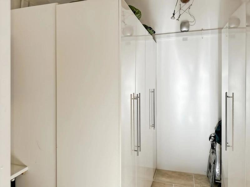 Maison - 230 m² - 11 pièces