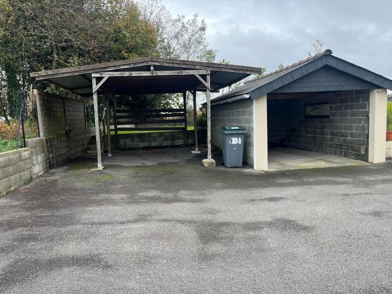 Maison - 142 m² - 7 pièces