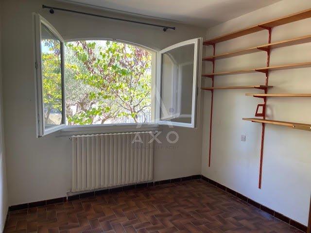 Villa - 105 m² - 5 pièces