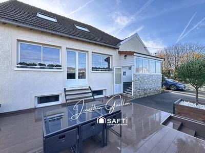 Maison - 192 m² - 6 pièces