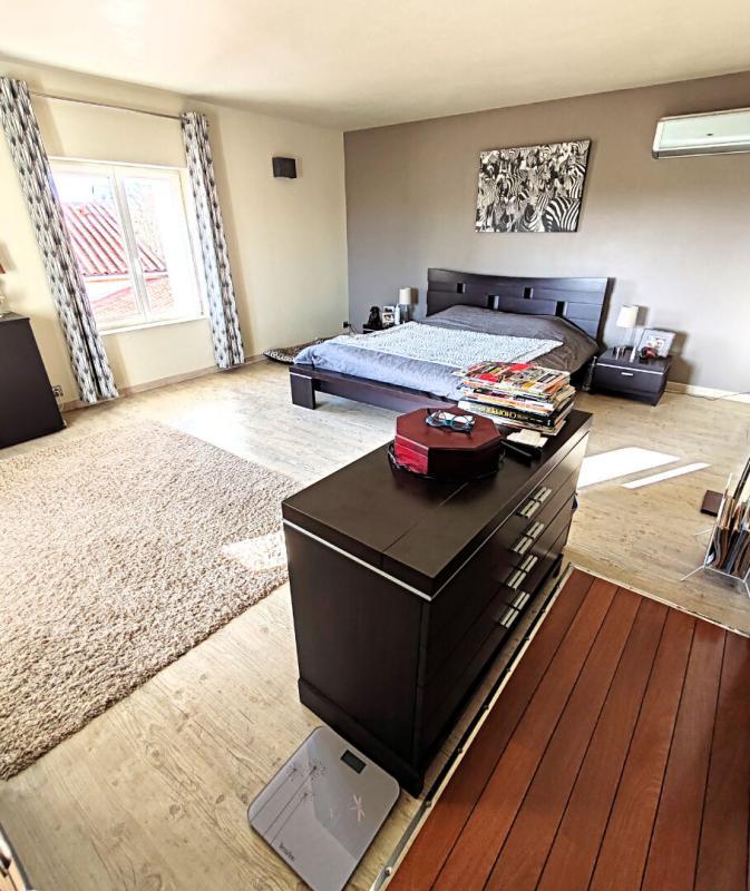 Maison - 184 m² - 6 pièces