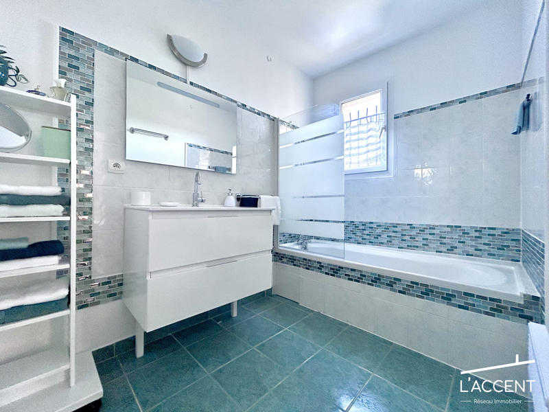 Maison - 115 m² - 5 pièces