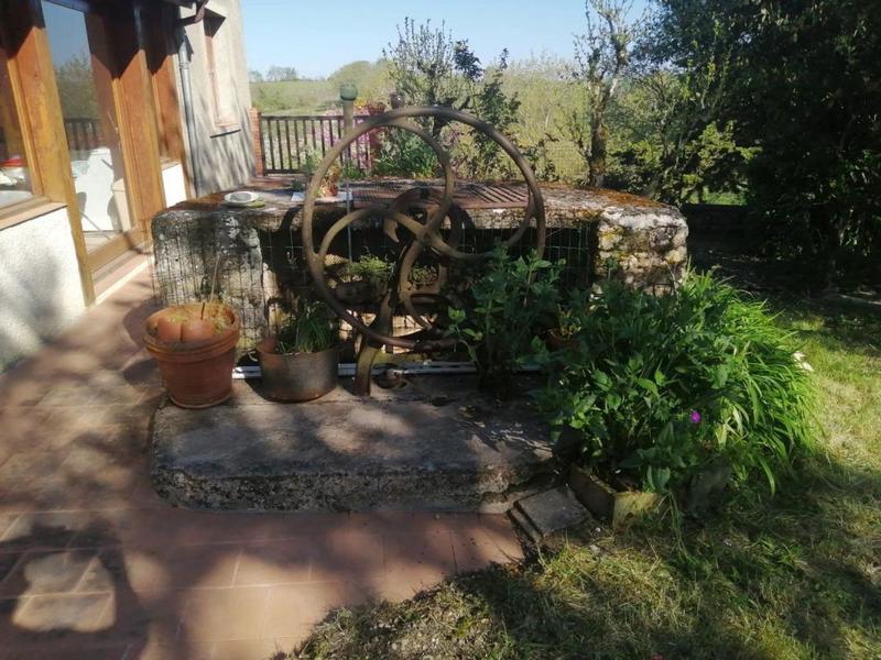 Corps de ferme - 250 m² - 11 pièces