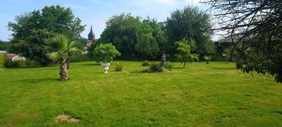 Maison - 320 m² - 7 pièces