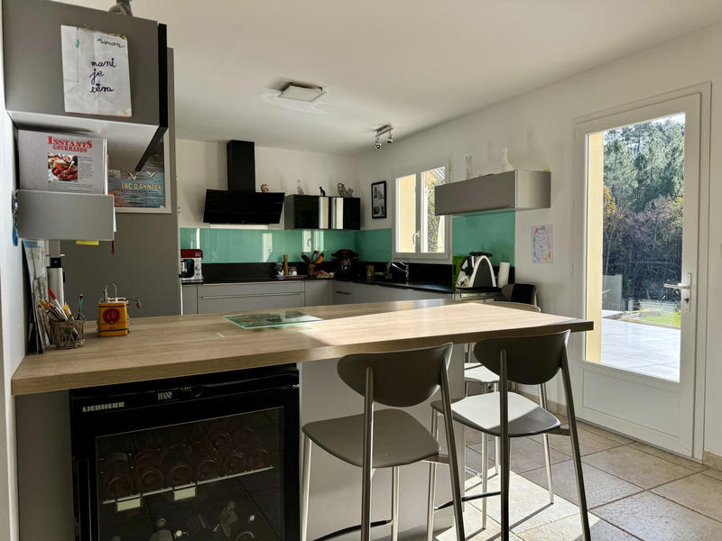 Maison - 200 m² - 6 pièces