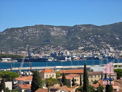 Appartement - 87 m² - 4 pièces