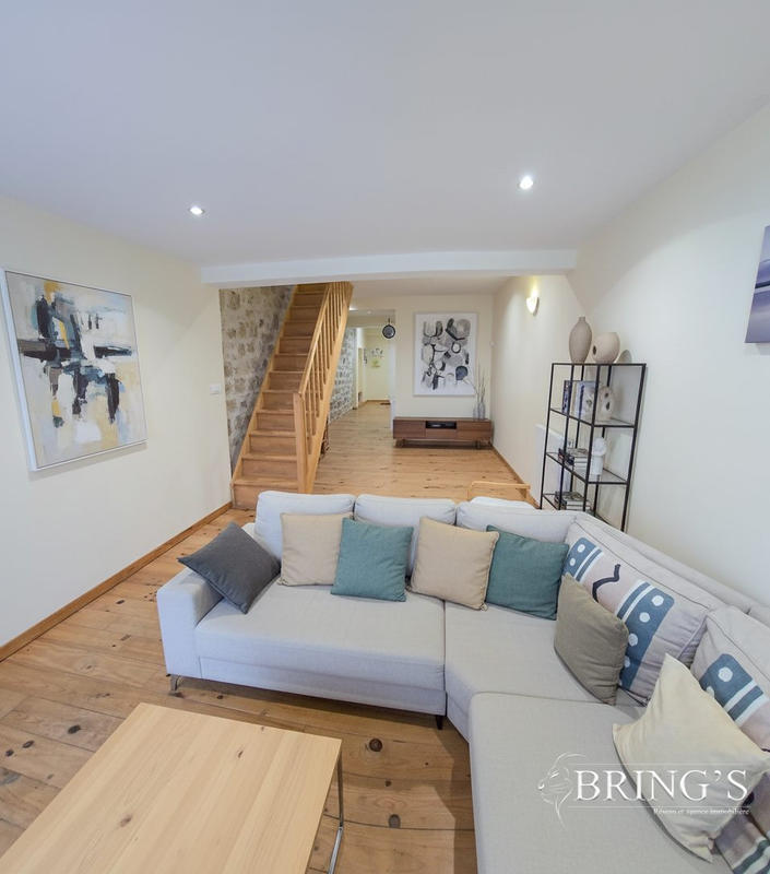 Maison - 80 m² - 6 pièces