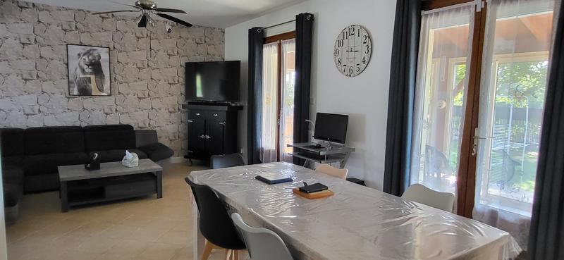 Maison - 140 m² - 7 pièces