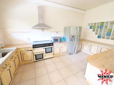 Maison de village - 210 m² - 5 pièces