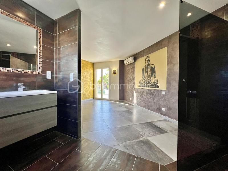 Villa - 120 m² - 4 pièces