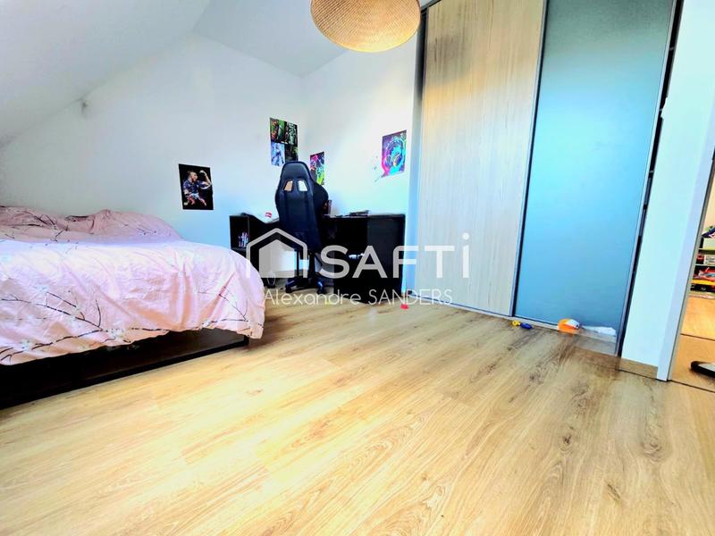 Maison - 137 m² - 6 pièces