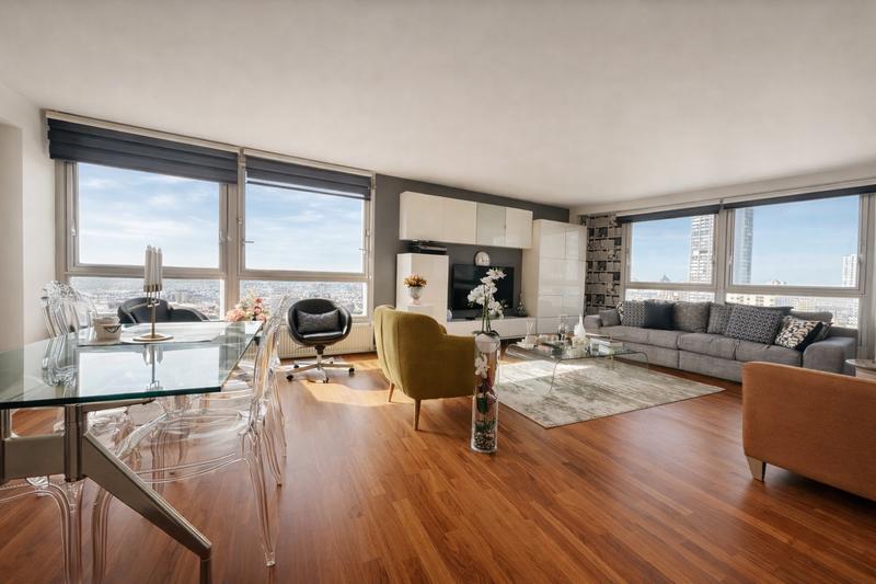 Appartement - 110 m² - 4 pièces