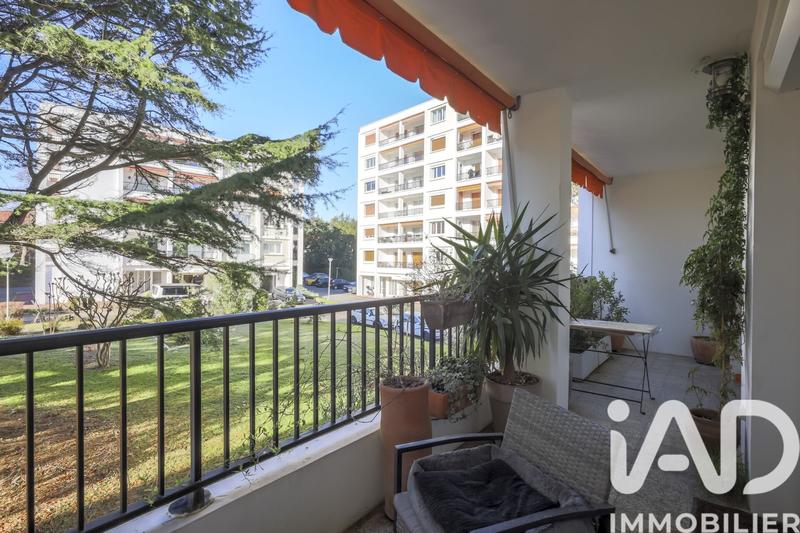 Appartement - 87 m² - 4 pièces