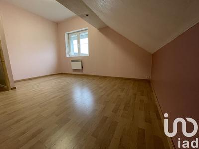 Maison - 97 m² - 6 pièces