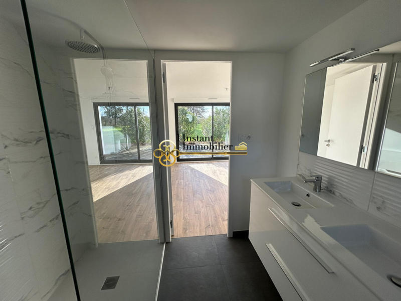 Maison - 137 m² - 6 pièces