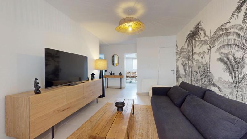 Maison - 133 m² - 8 pièces