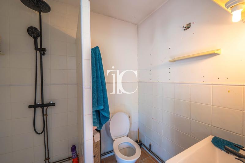 Maison - 208 m² - 5 pièces