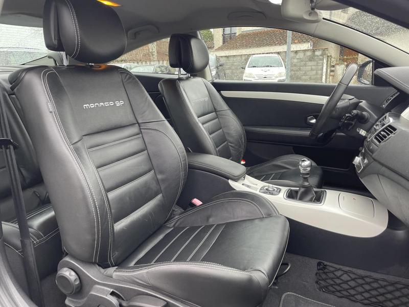 Renault Laguna III Monaco Gp 2.0 Dci 150ch Coupe