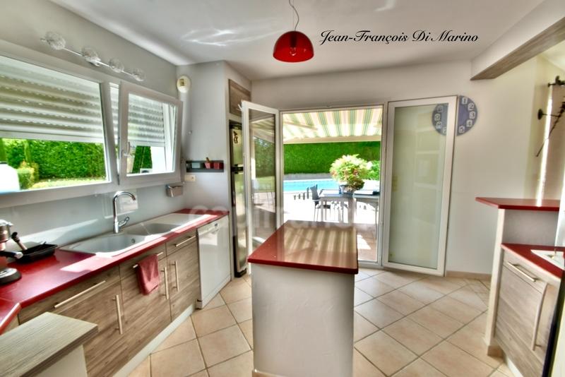 Maison - 130 m² - 5 pièces