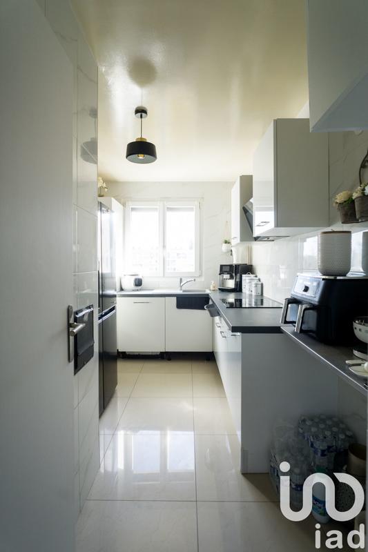 Appartement - 98 m² - 5 pièces