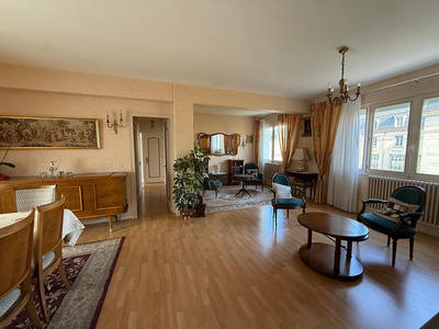 Appartement - 102 m² - 4 pièces