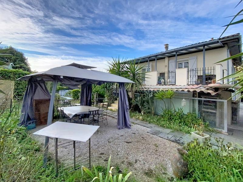 Maison - 167 m² - 4 pièces