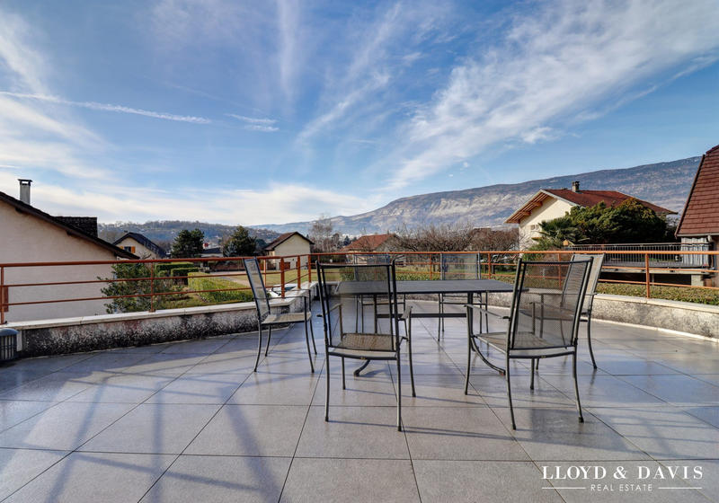 Maison - 170 m² - 7 pièces