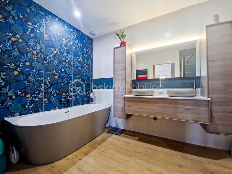 Maison d'architecte - 175 m² - 4 pièces