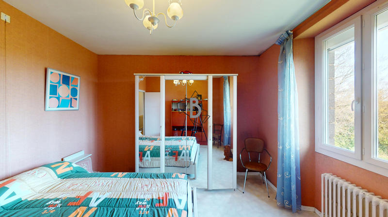 Maison - 105 m² - 5 pièces