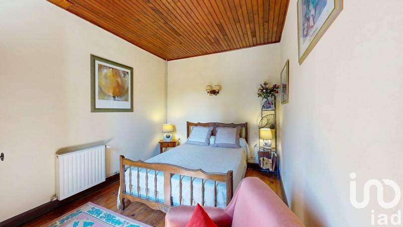 Maison - 216 m² - 6 pièces