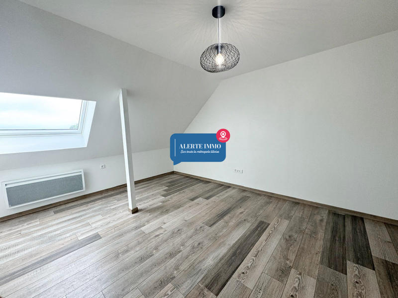 Maison - 180 m² - 5 pièces