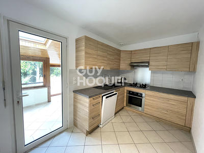 Maison - 195 m² - 10 pièces