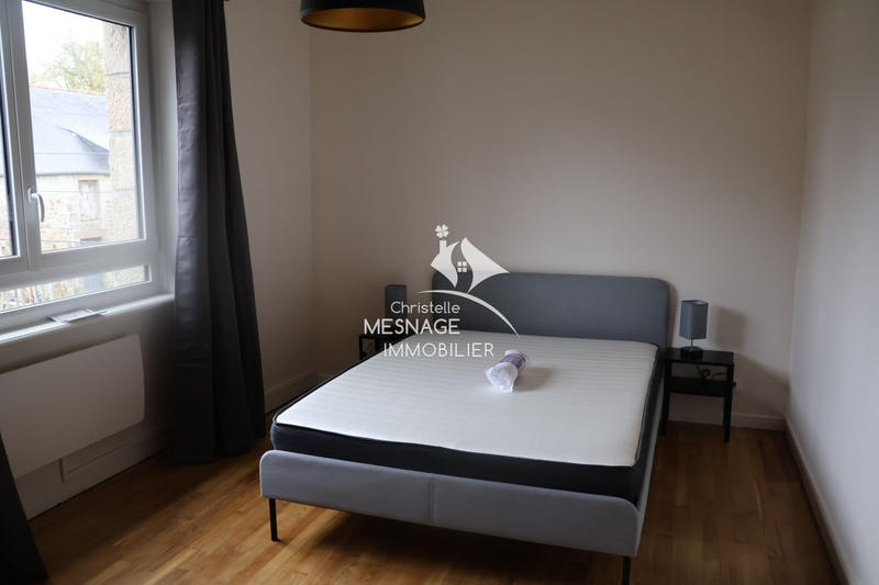 Maison - 85 m² - 5 pièces